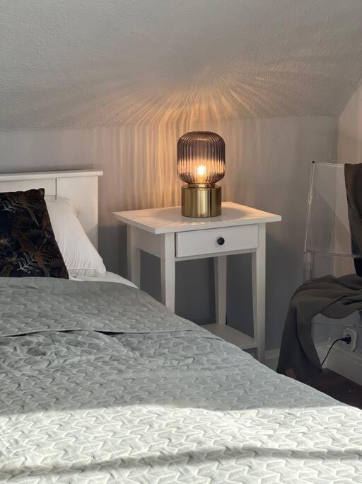 Geschmackvolle Wohnung 65Qm In Solingen Nrw Екстер'єр фото